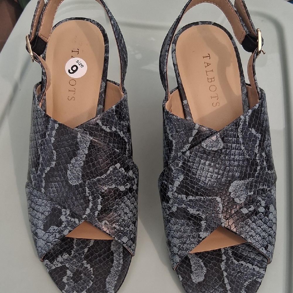 Talbots Black and Gray Snakeskin Women's Sandals